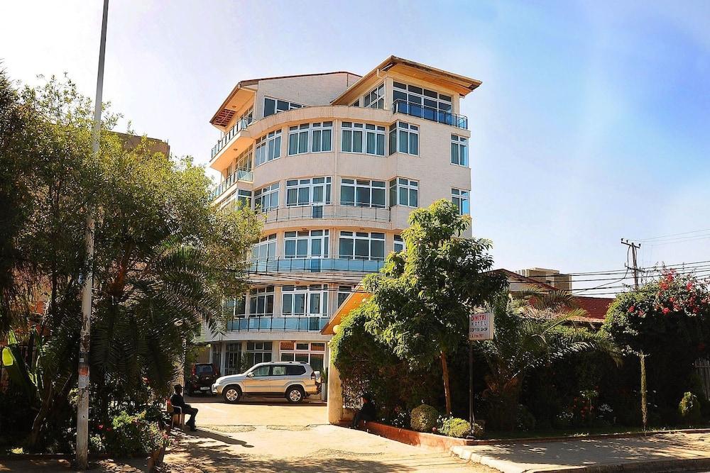 Dimitri Hotel Adís Abeba Exterior foto